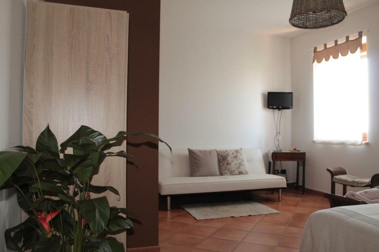 Agriturismo B&B Le Casette Sul Garda Cavaion Veronese Dış mekan fotoğraf