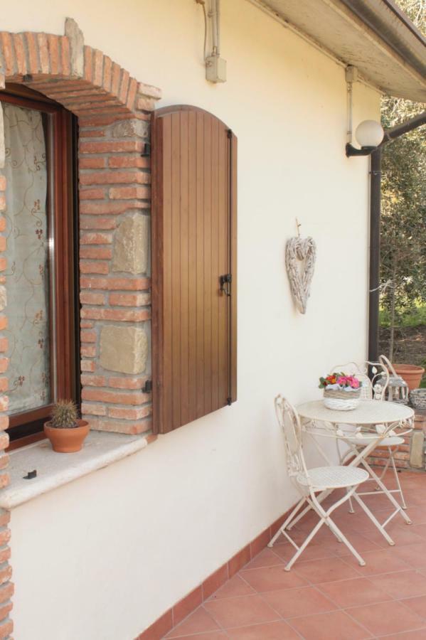 Agriturismo B&B Le Casette Sul Garda Cavaion Veronese Dış mekan fotoğraf